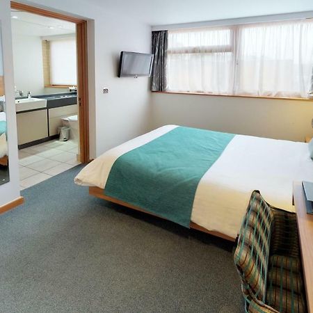 College Court Hotel Leicester Exterior photo