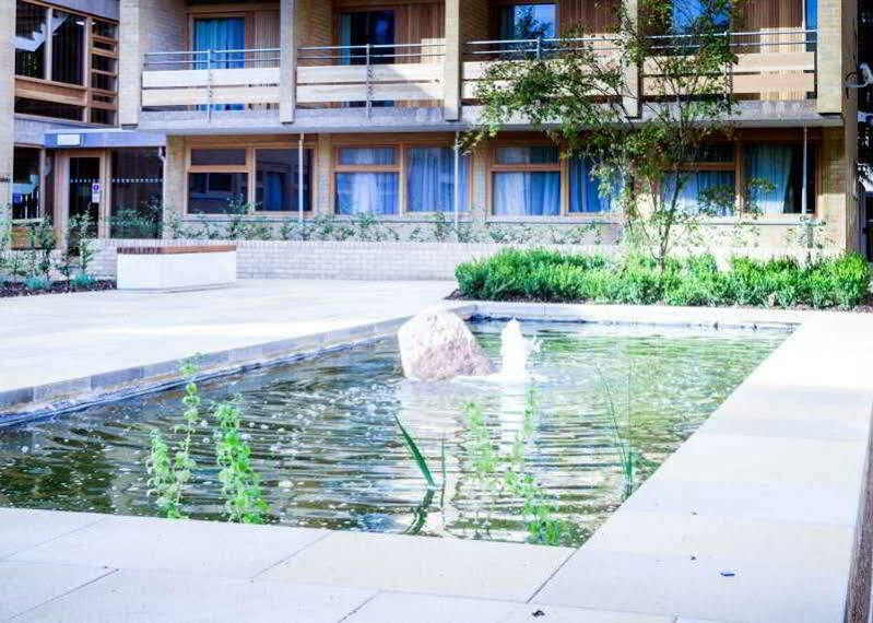 College Court Hotel Leicester Exterior photo